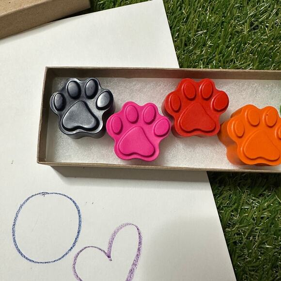 2/$24 Paw Print Crayons (6), Kids Girls Boys, Unique Dog Cat Pet Birthday Gift - Picture 4 of 10